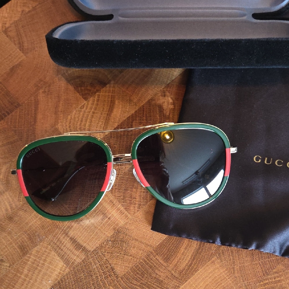 Gucci Aviator Sunglasses